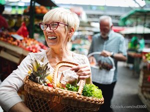 Foto: Frau beim Einkaufen