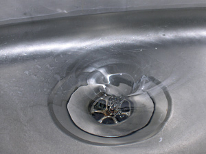 Foto: Abfluss eines Waschbeckens